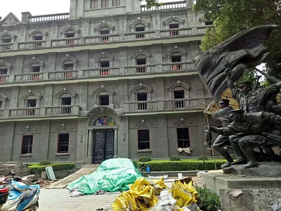 八一纪念馆加固清场2